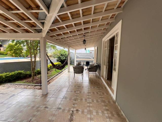 #CA03 - Casa para Venda em Atibaia - SP